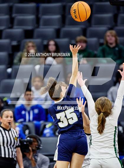 Thumbnail 3 in Los Osos vs.Colfax (CIF State D3 Final) photogallery.