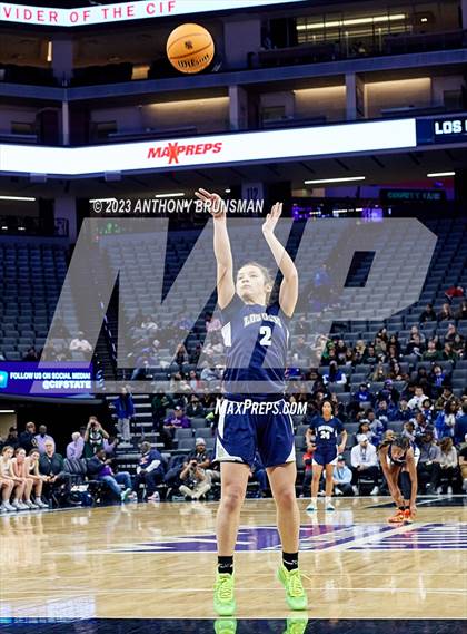 Thumbnail 2 in Los Osos vs.Colfax (CIF State D3 Final) photogallery.