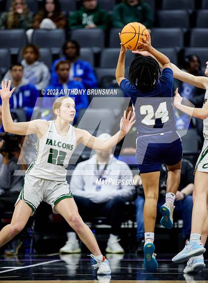 Thumbnail 2 in Los Osos vs.Colfax (CIF State D3 Final) photogallery.