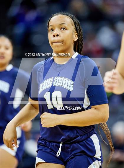Thumbnail 2 in Los Osos vs.Colfax (CIF State D3 Final) photogallery.
