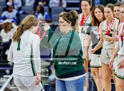 Thumbnail 1 in Los Osos vs.Colfax (CIF State D3 Final) photogallery.