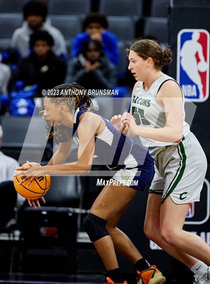 Thumbnail 1 in Los Osos vs.Colfax (CIF State D3 Final) photogallery.
