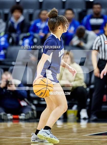 Thumbnail 2 in Los Osos vs.Colfax (CIF State D3 Final) photogallery.