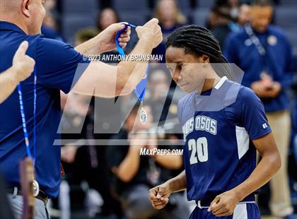 Thumbnail 2 in Los Osos vs.Colfax (CIF State D3 Final) photogallery.