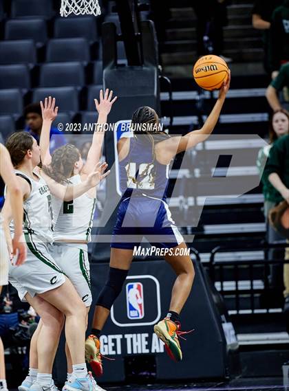 Thumbnail 1 in Los Osos vs.Colfax (CIF State D3 Final) photogallery.