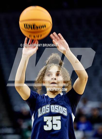 Thumbnail 3 in Los Osos vs.Colfax (CIF State D3 Final) photogallery.