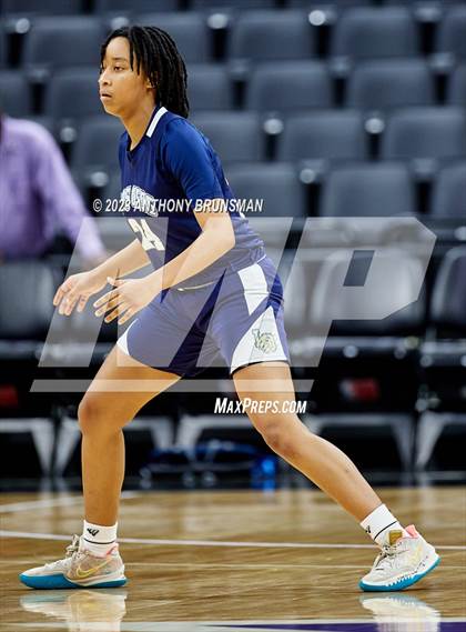 Thumbnail 1 in Los Osos vs.Colfax (CIF State D3 Final) photogallery.