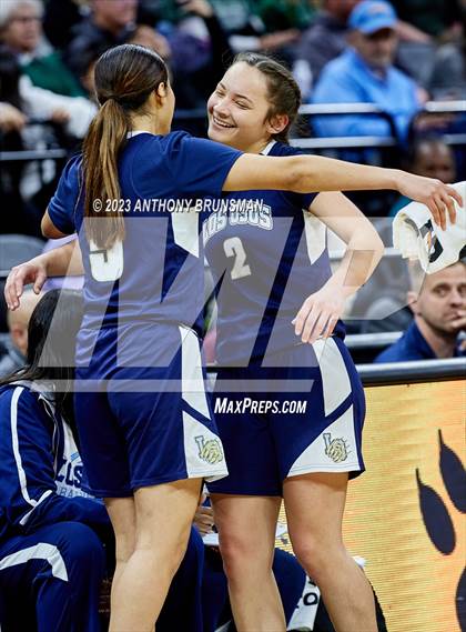 Thumbnail 3 in Los Osos vs.Colfax (CIF State D3 Final) photogallery.