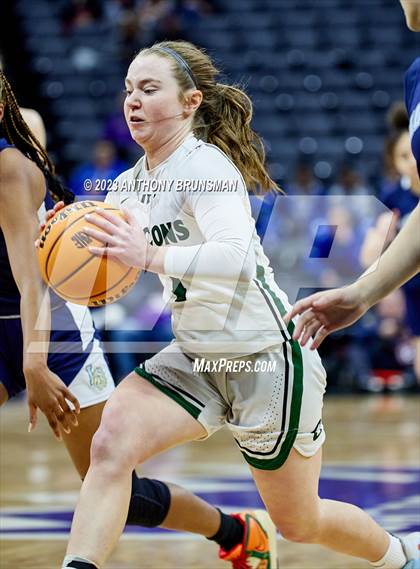 Thumbnail 1 in Los Osos vs.Colfax (CIF State D3 Final) photogallery.