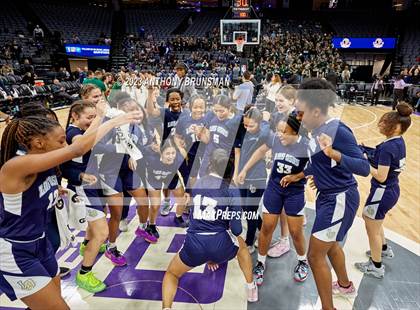 Thumbnail 3 in Los Osos vs.Colfax (CIF State D3 Final) photogallery.