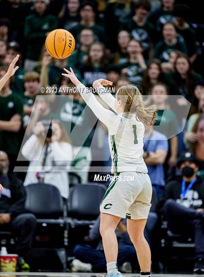 Thumbnail 2 in Los Osos vs.Colfax (CIF State D3 Final) photogallery.