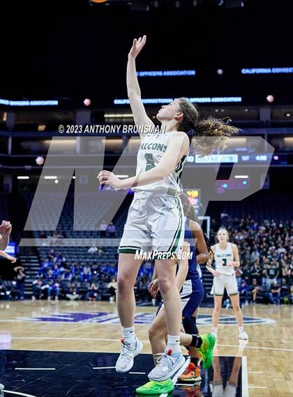 Thumbnail 2 in Los Osos vs.Colfax (CIF State D3 Final) photogallery.