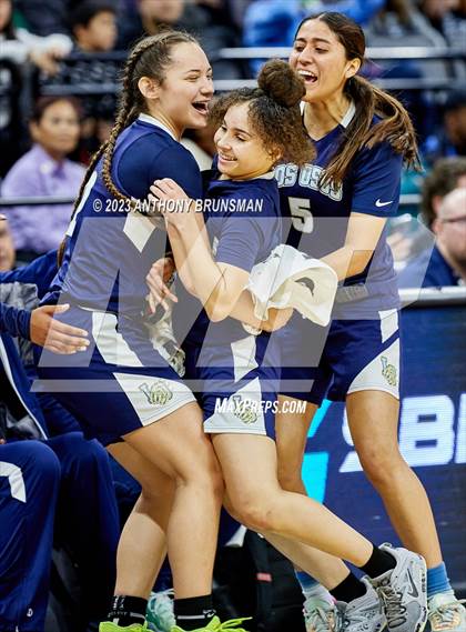 Thumbnail 1 in Los Osos vs.Colfax (CIF State D3 Final) photogallery.