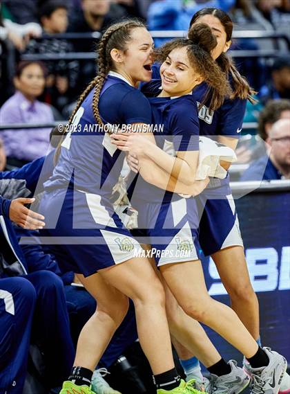 Thumbnail 3 in Los Osos vs.Colfax (CIF State D3 Final) photogallery.
