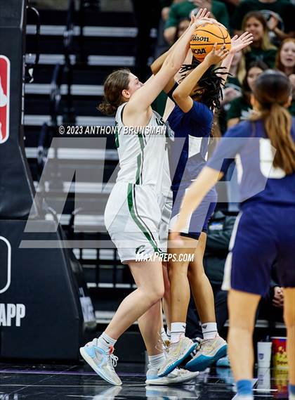 Thumbnail 1 in Los Osos vs.Colfax (CIF State D3 Final) photogallery.
