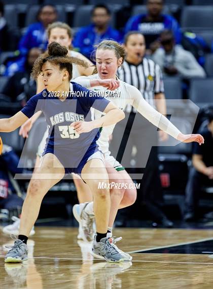 Thumbnail 1 in Los Osos vs.Colfax (CIF State D3 Final) photogallery.