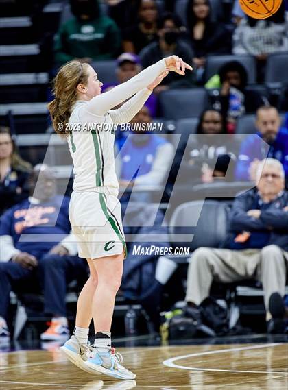 Thumbnail 3 in Los Osos vs.Colfax (CIF State D3 Final) photogallery.