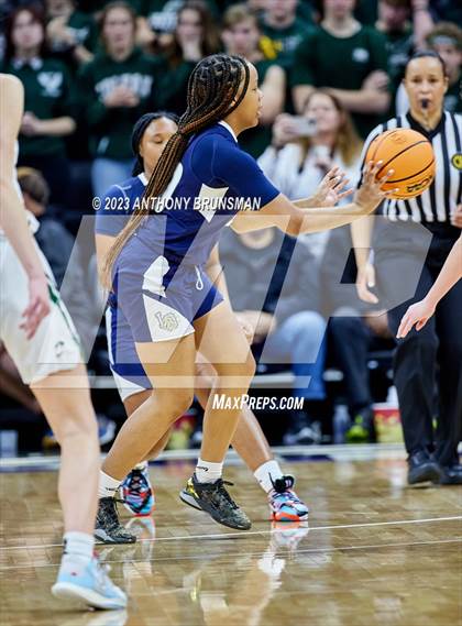 Thumbnail 3 in Los Osos vs.Colfax (CIF State D3 Final) photogallery.