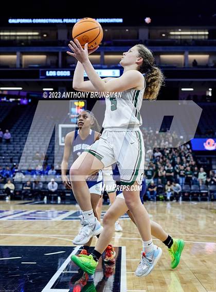 Thumbnail 1 in Los Osos vs.Colfax (CIF State D3 Final) photogallery.
