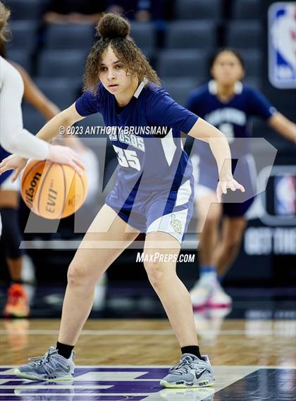 Thumbnail 2 in Los Osos vs.Colfax (CIF State D3 Final) photogallery.
