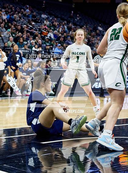 Thumbnail 2 in Los Osos vs.Colfax (CIF State D3 Final) photogallery.