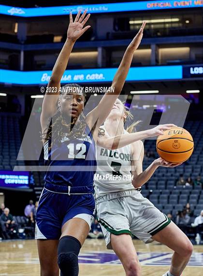 Thumbnail 2 in Los Osos vs.Colfax (CIF State D3 Final) photogallery.