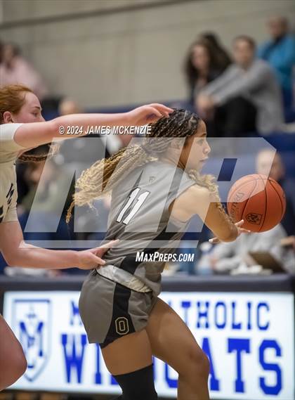 Thumbnail 1 in Bishop O'Dowd @ Marin Catholic photogallery.