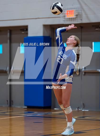 Thumbnail 2 in Roncalli @ Indianapolis Bishop Chatard photogallery.