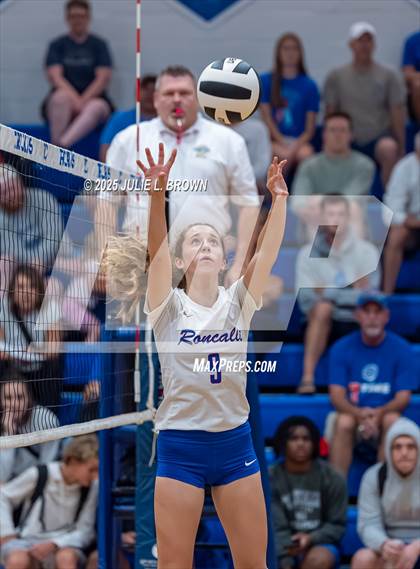 Thumbnail 2 in Roncalli @ Indianapolis Bishop Chatard photogallery.