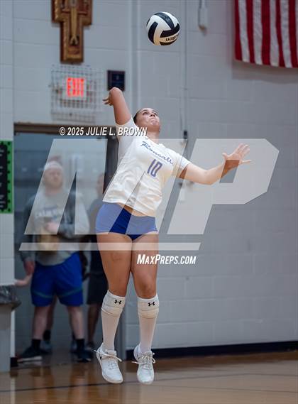 Thumbnail 3 in Roncalli @ Indianapolis Bishop Chatard photogallery.