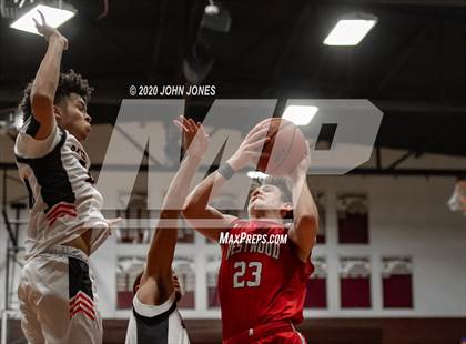 Thumbnail 2 in Westwood vs Cliffside Park (Bergen Invitational) photogallery.