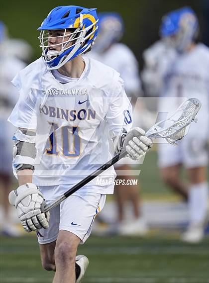 Thumbnail 3 in Woodson @ Robinson photogallery.
