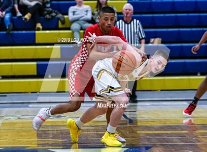 Thumbnail 1 in Alamogordo vs. Valencia ( Capital City Tournament ) photogallery.