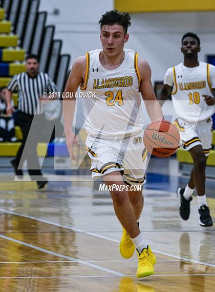 Thumbnail 1 in Alamogordo vs. Valencia ( Capital City Tournament ) photogallery.