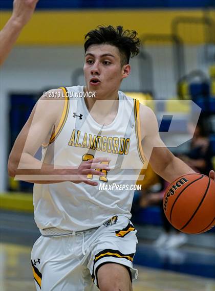 Thumbnail 2 in Alamogordo vs. Valencia ( Capital City Tournament ) photogallery.