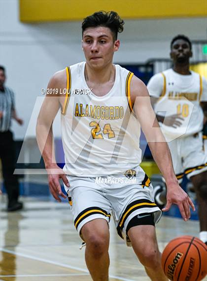 Thumbnail 1 in Alamogordo vs. Valencia ( Capital City Tournament ) photogallery.