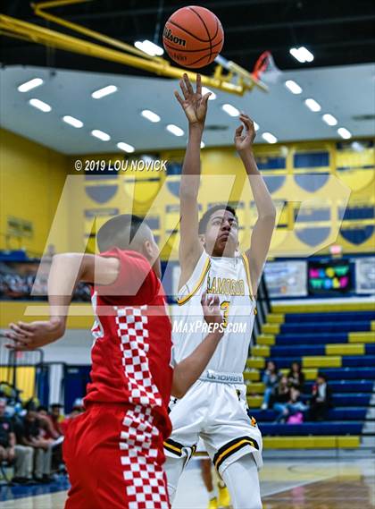 Thumbnail 3 in Alamogordo vs. Valencia ( Capital City Tournament ) photogallery.