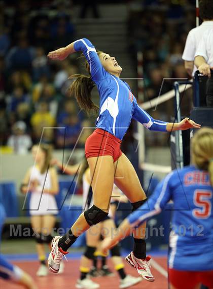 Thumbnail 2 in Doherty vs. Cherry Creek (CHSAA 5A Semifinal) photogallery.
