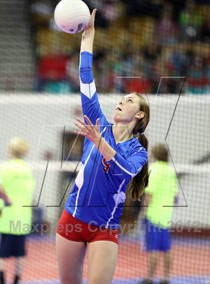 Thumbnail 2 in Doherty vs. Cherry Creek (CHSAA 5A Semifinal) photogallery.