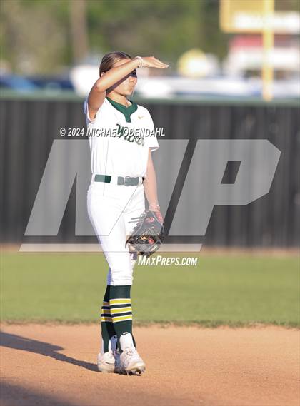 Thumbnail 3 in Live Oak @ Walker photogallery.