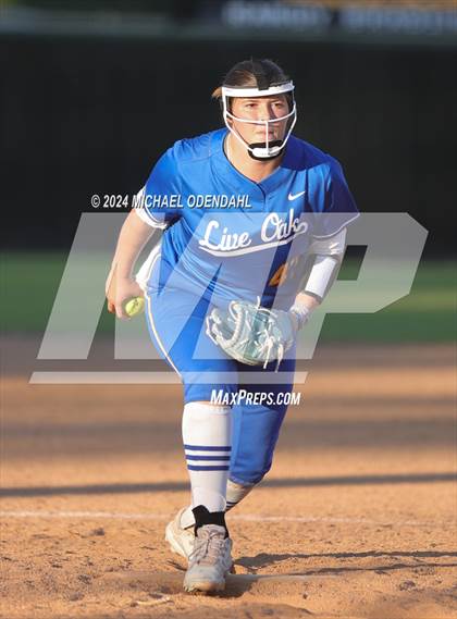 Thumbnail 2 in Live Oak @ Walker photogallery.