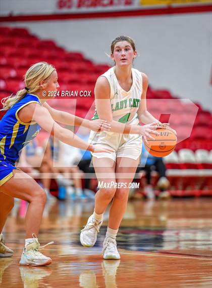 Thumbnail 2 in Thayer vs Harrison (I Want It Personalized Classic) photogallery.
