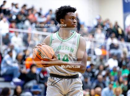 Thumbnail 1 in Myers Park vs Christ School (John Wall Holiday Invitational) photogallery.