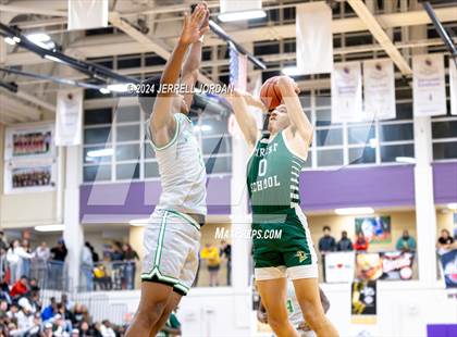 Thumbnail 2 in Myers Park vs Christ School (John Wall Holiday Invitational) photogallery.