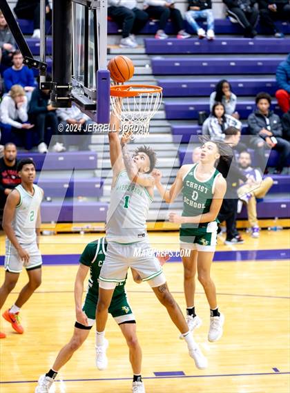 Thumbnail 1 in Myers Park vs Christ School (John Wall Holiday Invitational) photogallery.