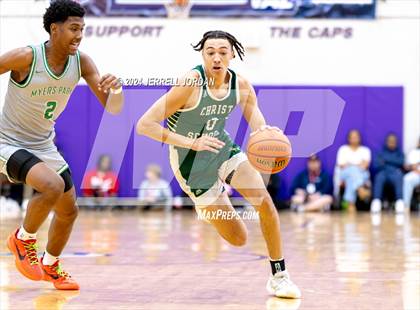 Thumbnail 1 in Myers Park vs Christ School (John Wall Holiday Invitational) photogallery.