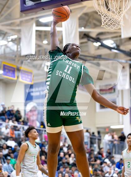 Thumbnail 1 in Myers Park vs Christ School (John Wall Holiday Invitational) photogallery.