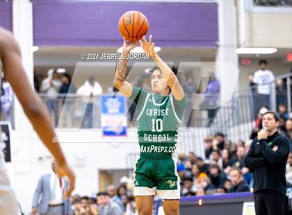 Thumbnail 3 in Myers Park vs Christ School (John Wall Holiday Invitational) photogallery.