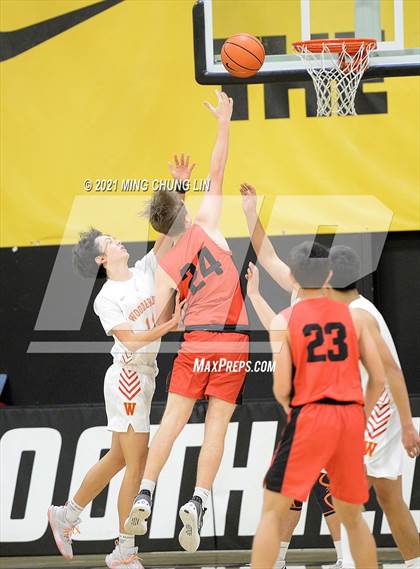 Thumbnail 1 in Mission Viejo vs. Woodbridge (Feast Week Tournament) photogallery.