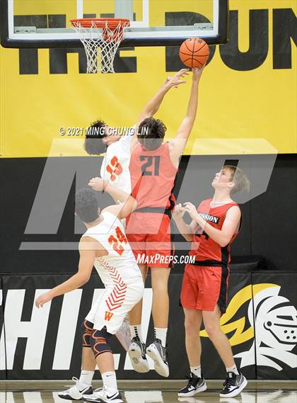 Thumbnail 3 in Mission Viejo vs. Woodbridge (Feast Week Tournament) photogallery.